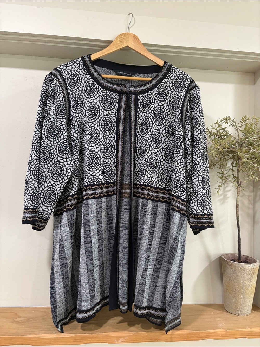 Ming Wang Multi Pattern Jacquard Knit Cardigan, Size 3X - Picture 2 of 14